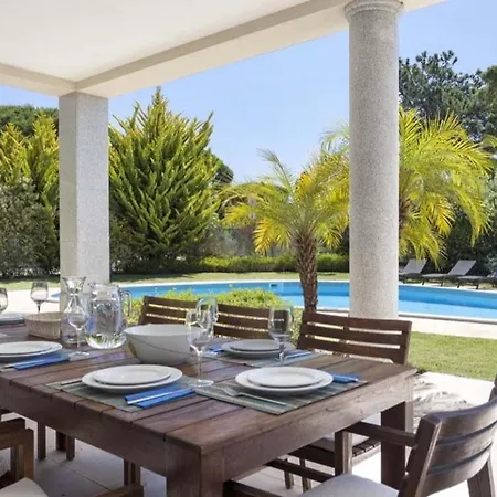 Sleeps 8 Pool Air Con Wifi * Vale do Lobo